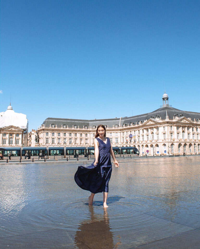 Water mirror place de la bourse brodeaux france