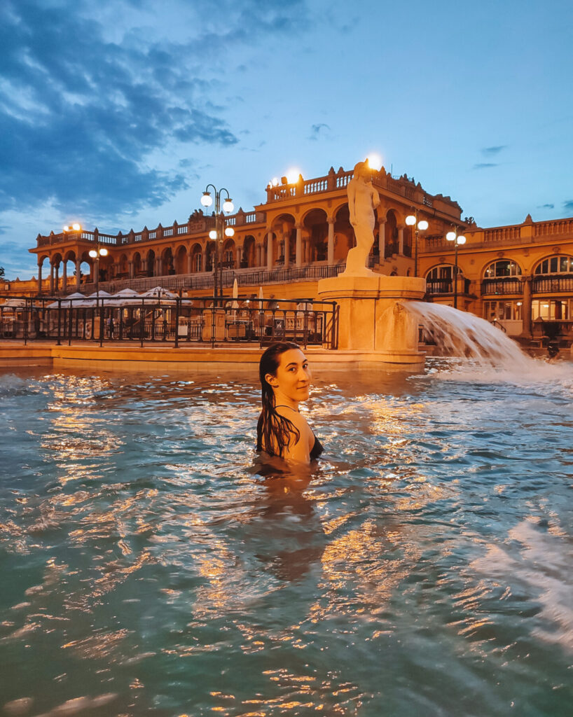 How to spend 3 days in Budapest: complete itinerary thermal baths szechenyi