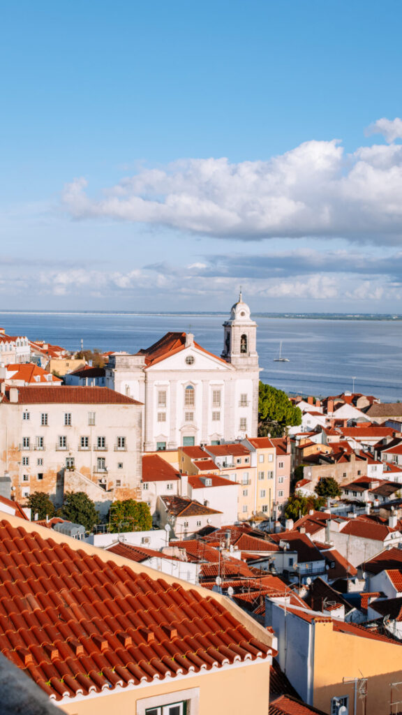 santa luzia viewpoint lisbon