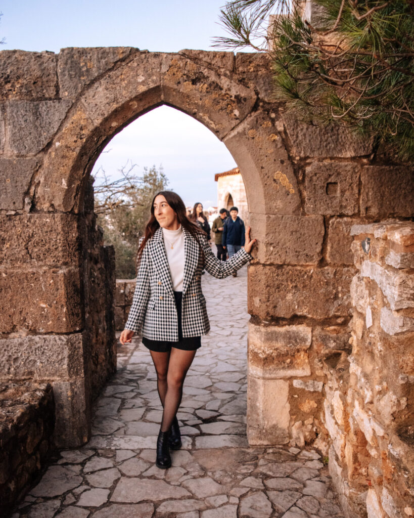 Exploring Lisbon – 10 Places You Need To Visit sao jorge castle