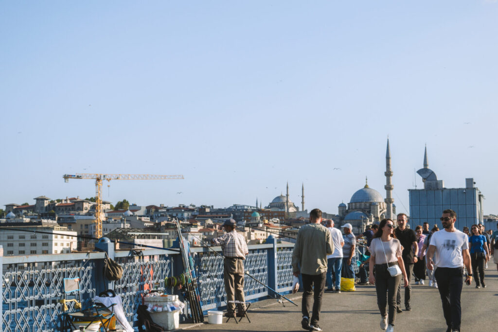 3 Days In Istanbul: A Complete Travel Guide galata bridge